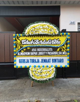 Papan Bunga Duka di P Berayan Darat I