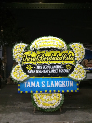 Papan Bunga Duka di P Berayan Darat I